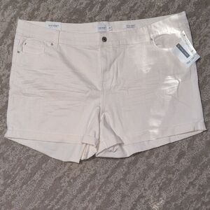 NWT, True Craft Women's Light Cream Jean Shorts